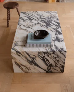 Cookie Abstract Calacatta Viola