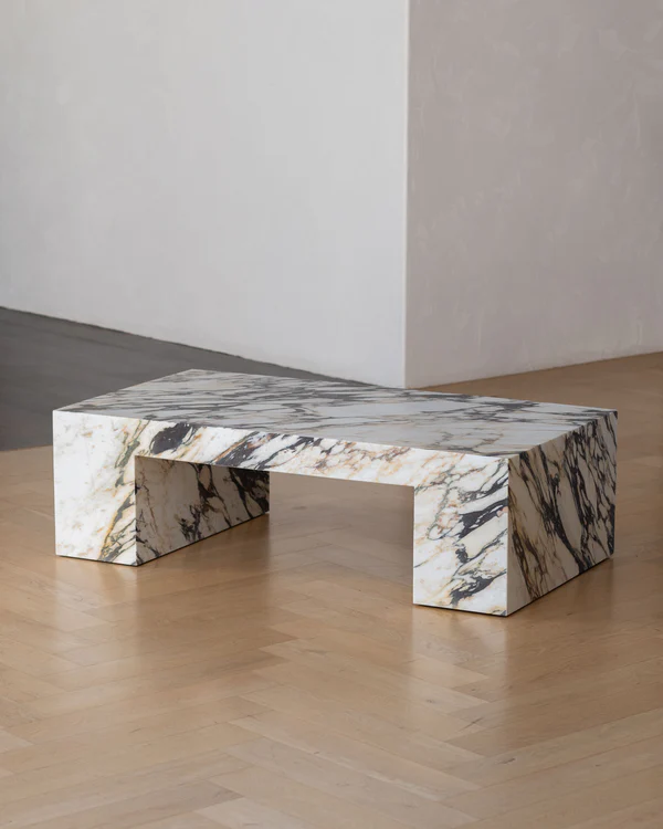 Cookie Abstract Calacatta Viola