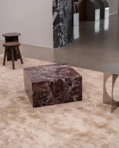 Plinth Small Rosa Levanto